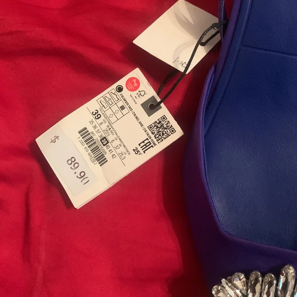 Zara Purple Heels with Silver Embellishment - Picture 5 of 5